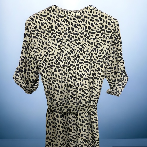 Everly Green Leopard Print MIDI Dress | Belted Button Up |Size Large - Picture 3 of 8